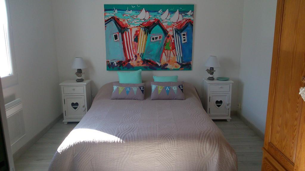 Chambre D'Hotes Armoise Lagord Rom bilde